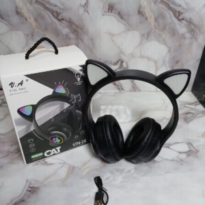 AUDIFONOS CON OREJITAS Y HUELLA NEGRO